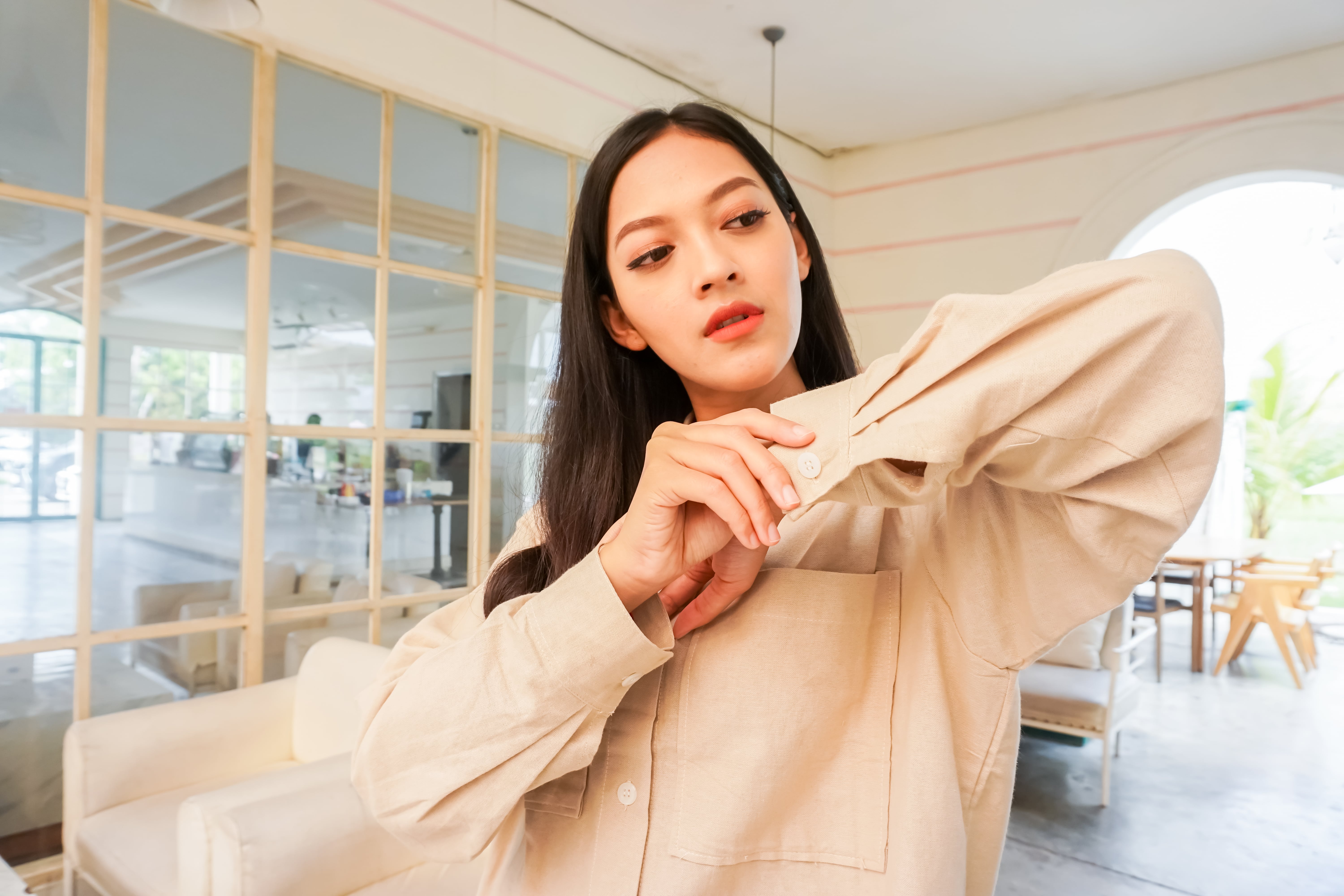 Sepatu Sneakers Pria Sporty detail sol